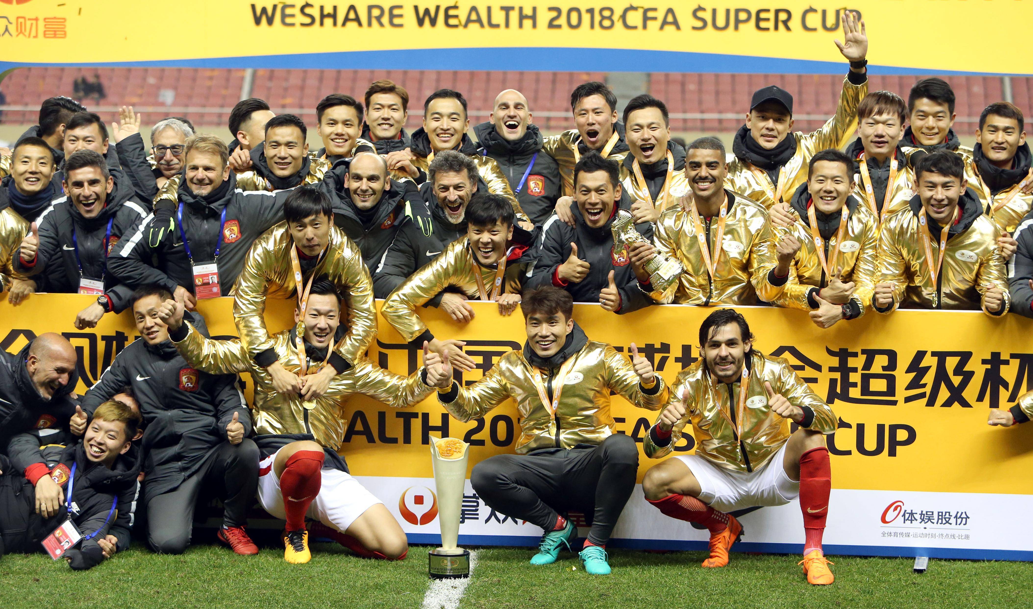 包含足球联赛备战情况曝光多支战队纷纷备战的词条